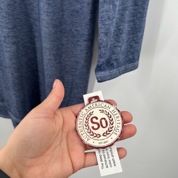 SO Blue Crew Neck Ladies T-Shirt Large NEW - Picture 3 of 6